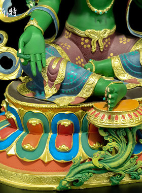 彩绘绿度母铜像桌面摆件