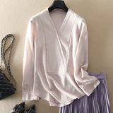 Элегантная шелковая рубашка, V-образный вырез