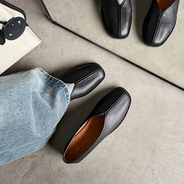 1.5cm方头平底橡胶2026早春新款深口单鞋简约低跟一脚蹬日常单鞋,淘宝优惠券,粉丝福利购,淘宝优惠卷