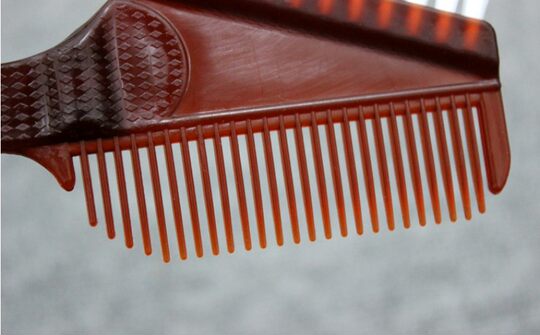 Hairdressing Cream Tools Professional Baked Oil Soft-Bristled Comb