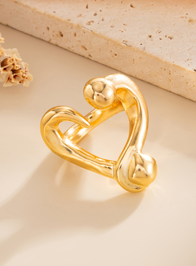 钉子爱心戒指纯天然宝石