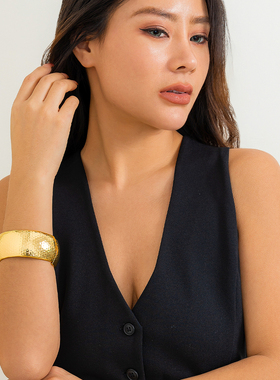 金属弹簧开口宽版手镯女 欧美时尚夸张舞台走秀模特搭配手饰品潮