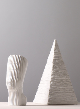 白色陶瓷金字塔摆件简约创意样板房酒店会所客栈售楼部装饰品摆件