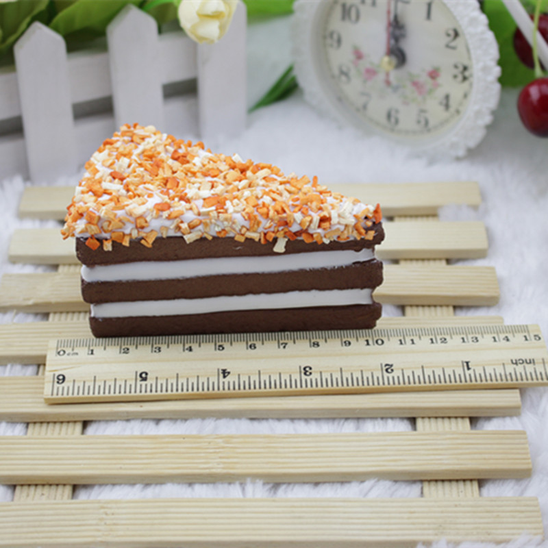 高仿真蛋糕模型三角形慕斯彩色蛋糕摄影道具装饰用品假面包蛋糕