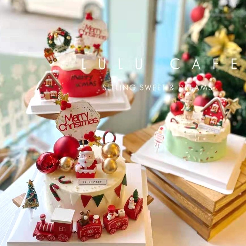 10只圣诞快乐蛋糕装饰花环草圈插件风铃叶子快乐老人生日摆件配件