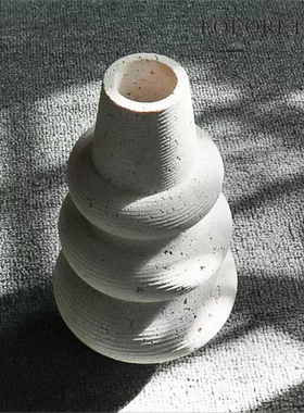 现代轻奢简约天然大理石异形创意花器摆件样板间茶几台面天然花瓶