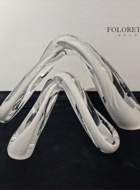 现代轻奢黑白手工玻璃交叉扭转摆件样板间售楼处客厅桌面创意摆设