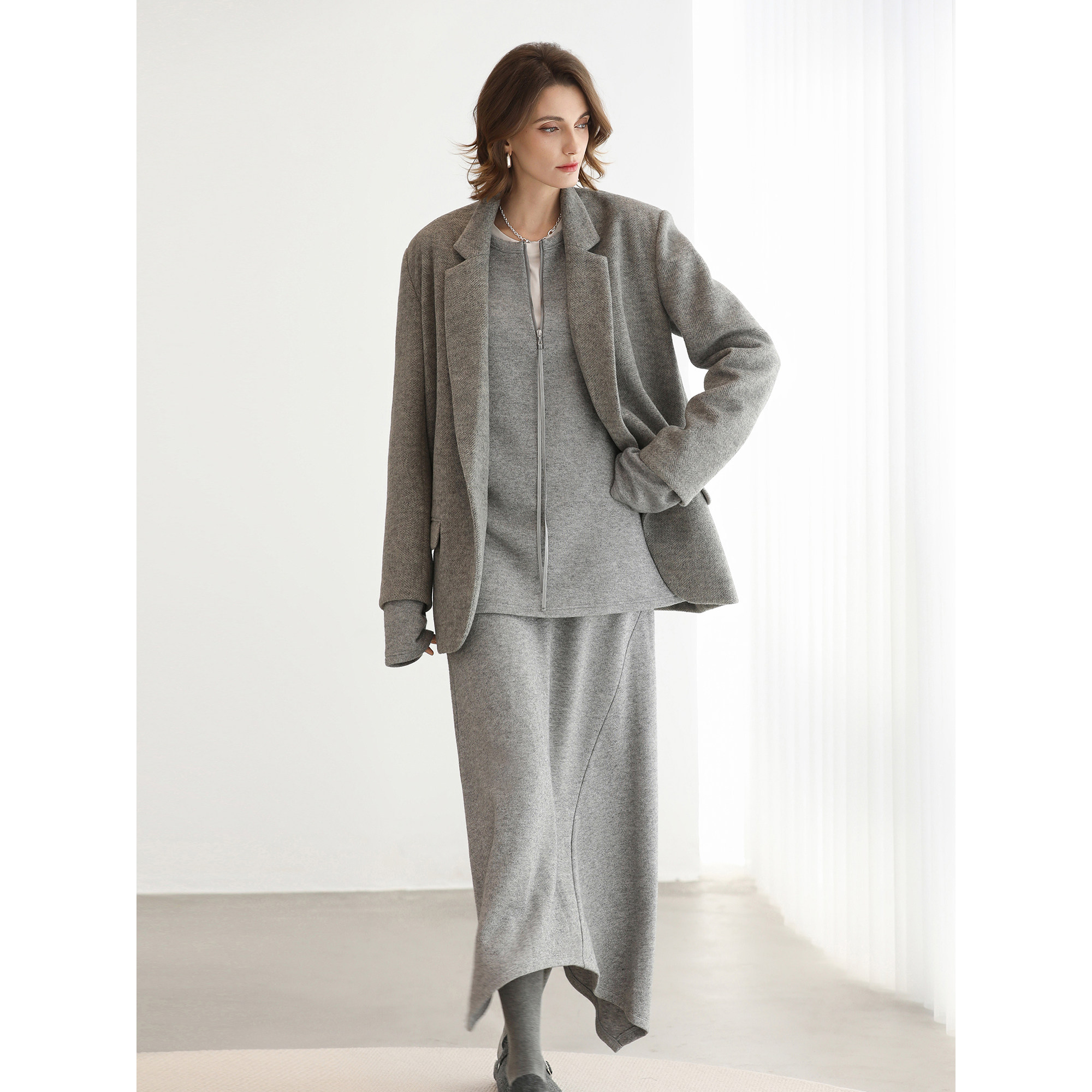 预售COCOBELLA细腻baby触感肌底衣长袖T恤女白色休闲打底衫TE909A,淘宝优惠券,粉丝福利购,淘宝优惠卷