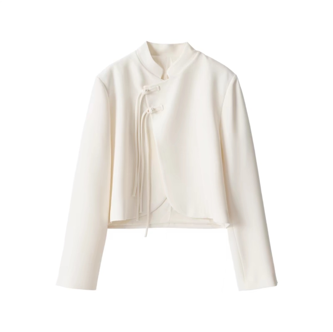 2024秋冬回馈新老客户当下正流行手工盘扣流苏穗新中式立领短外套 - 图0