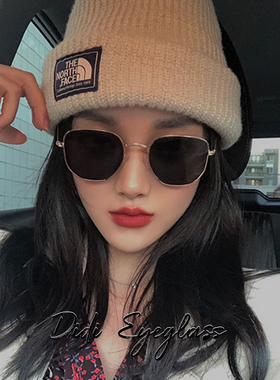 2024新款情侣墨镜一对太阳镜明星款潮人开车男士潮前卫防晒眼镜女