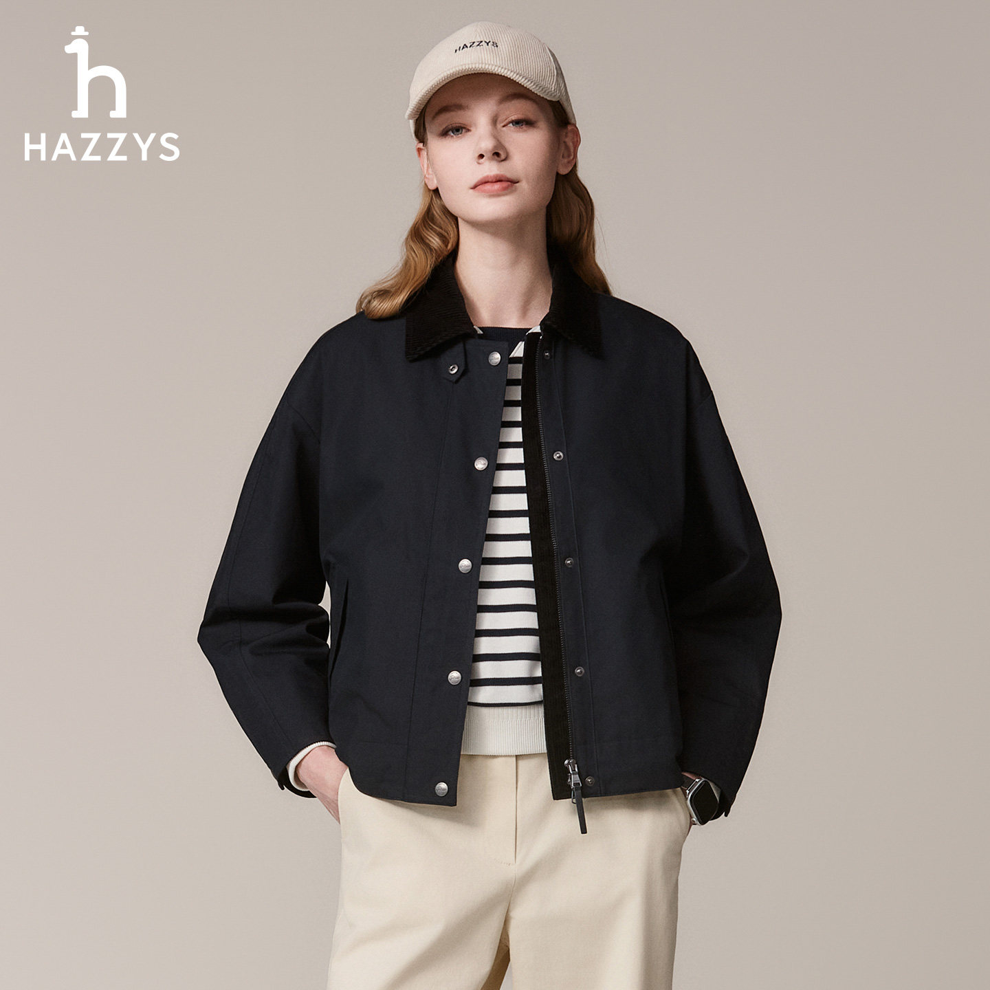 【秋冬甄选】Hazzys哈吉斯拼接领夹克女时尚休闲宽松巴恩风外套,淘宝优惠券,粉丝福利购,淘宝优惠卷