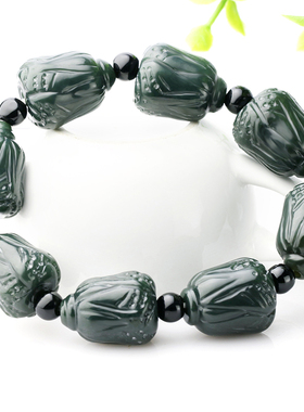 白菜黑青玉手链旺事业新疆和田玉