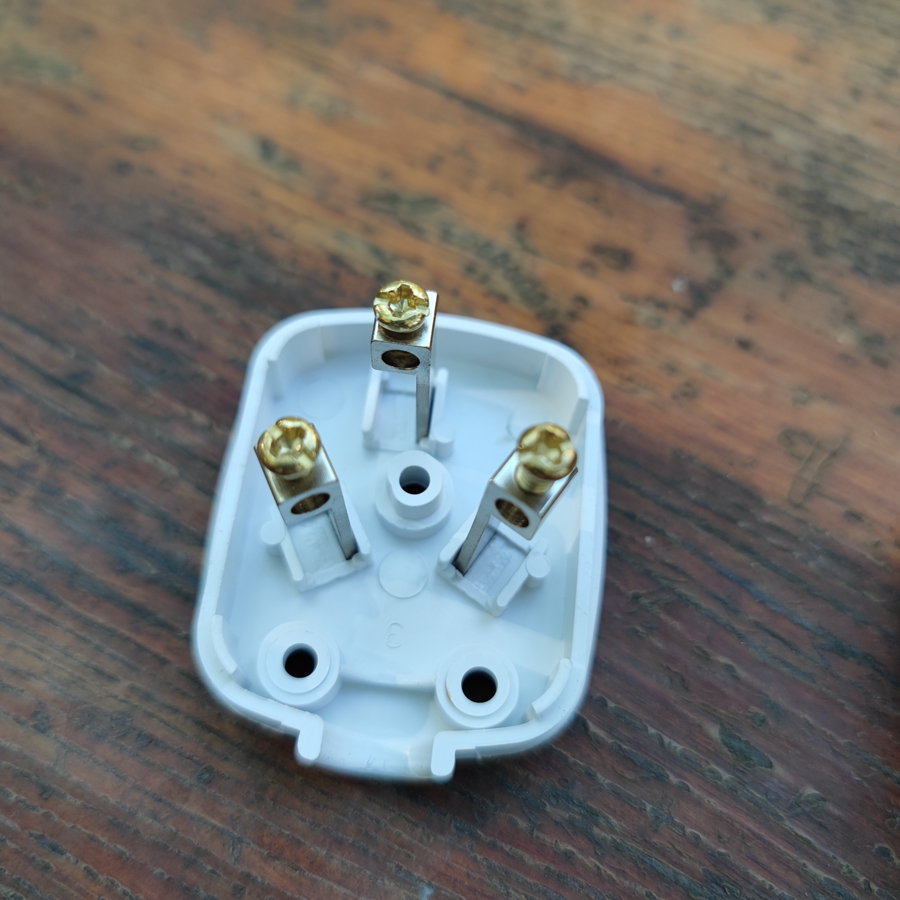 二三脚电源插头工程电工电器插头多功能家用接线电源插头三孔二孔