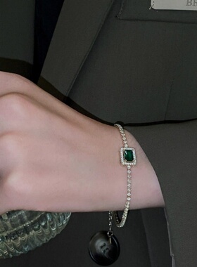 达令 祖母绿方形镶钻手链 女款2026新款高级感手串 小众精致手饰