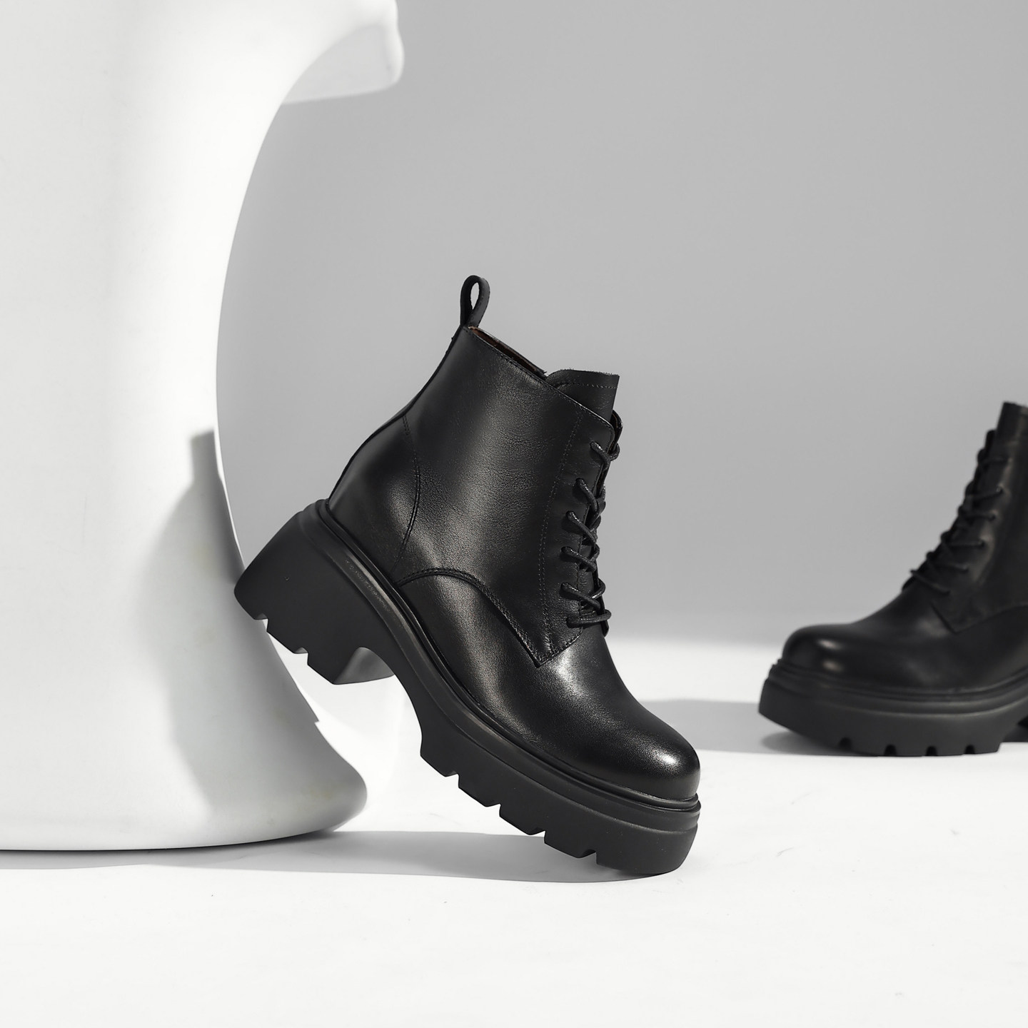 2025秋冬新款百搭马丁靴女小码313233增高8.5cm真皮裸靴厚底短靴,淘宝优惠券,粉丝福利购,淘宝优惠卷