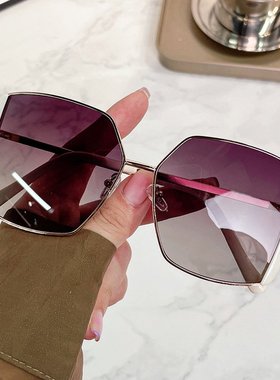 新款双眉金属太阳镜女士大方框潮遮阳镜黑色男士复古网红墨镜