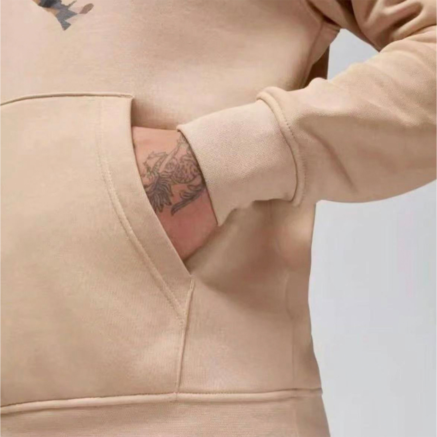 【清仓】JORDAN 男字母印花加绒保暖宽松连帽套头卫衣 FD7416-200,淘宝优惠券,粉丝福利购,淘宝优惠卷