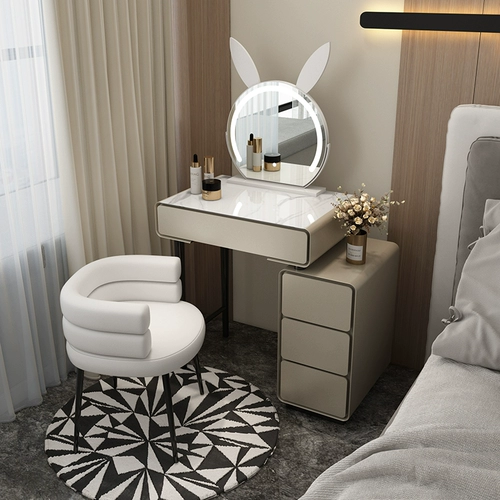 Сплошное дерево Новая небольшая квартира спальня современный минималистский легкий роскошный высокий высокий уровень