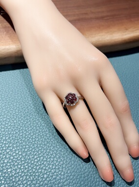 天然石榴石花朵戒指女款925银