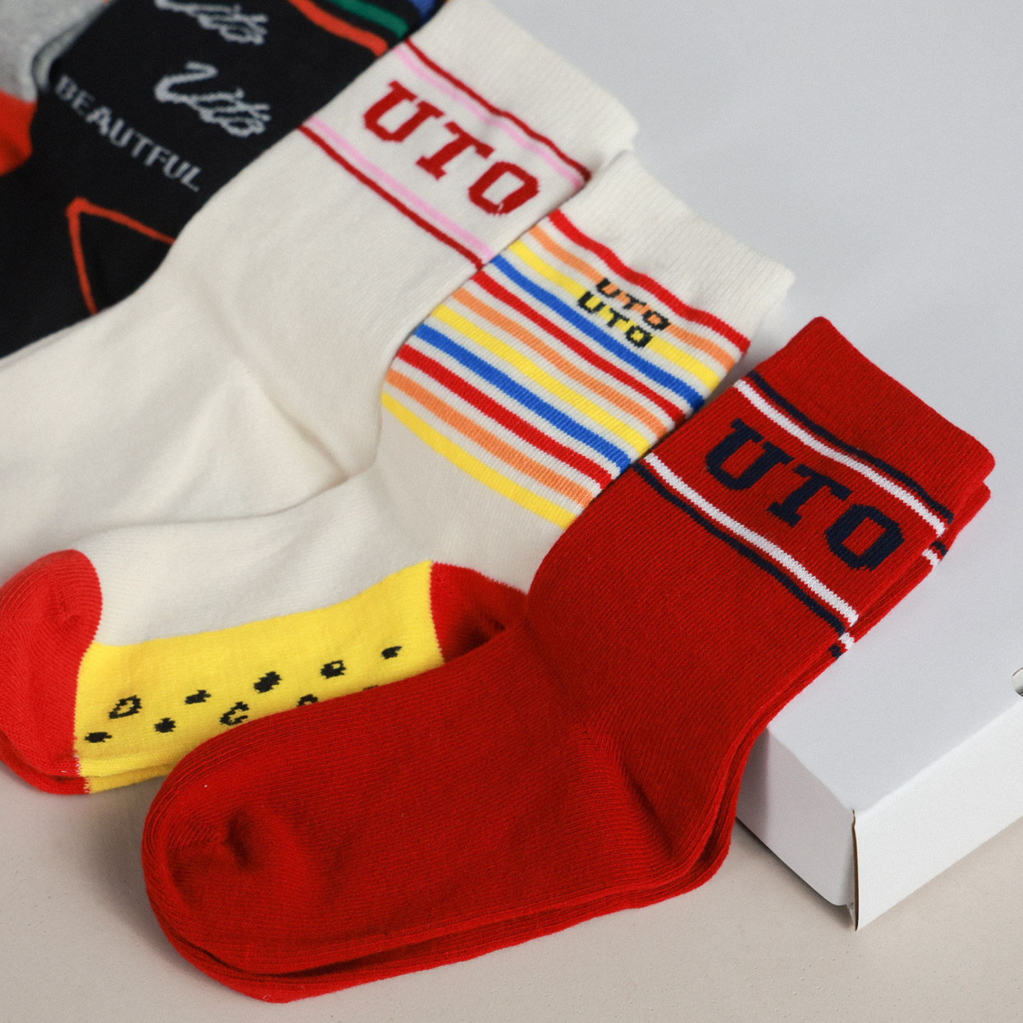 Big Ear Elephant Girls Contrast Color Striped Socks 2026 Four Seasons New Baoer Versatile Moisture-Absorbing Breathable Socks Mid-Tube Socks