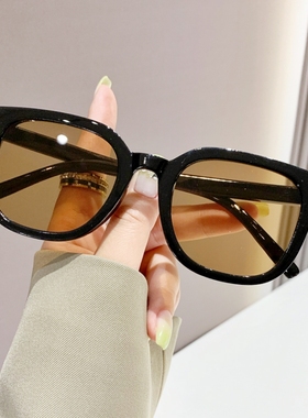 2024新款大框网红墨镜显瘦ins