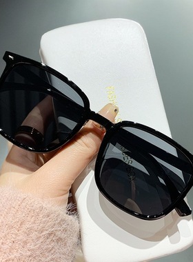 2024款开车夜视偏光墨镜女优雅痞帅个性防紫外线女ins太阳眼镜男