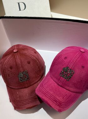 巴黎时尚水钻立体字母鸭舌帽韩版青年减龄百搭棒球帽女春夏休闲帽