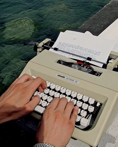 Olivetti Lettera 25 复古机械英文打字机 可打字 陈设意大利古董 - 图1