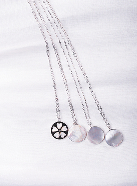 S925银行者小蜜蜂项链锆石