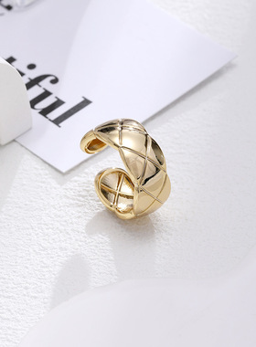 XKDDCT新款金属感轻奢小众高级