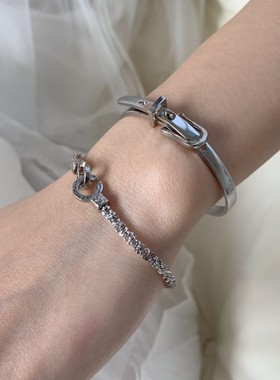 韩系夏日时尚百搭双环锁扣手链个性手镯手环女ins日常搭配简约