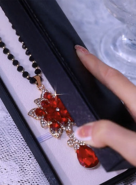 花朵毛衣项链高级感挂件配饰