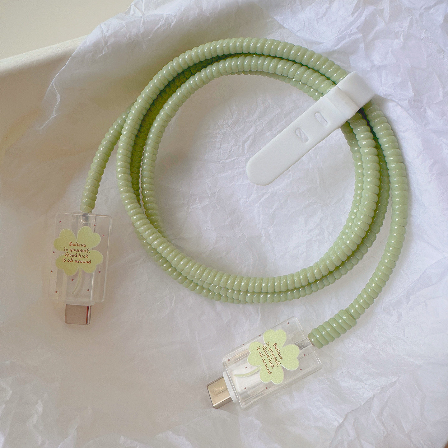 幸运四叶草充电器线保护套适用iPhone16/15线套14缠绕线20w快充壳,淘宝优惠券,粉丝福利购,淘宝优惠卷