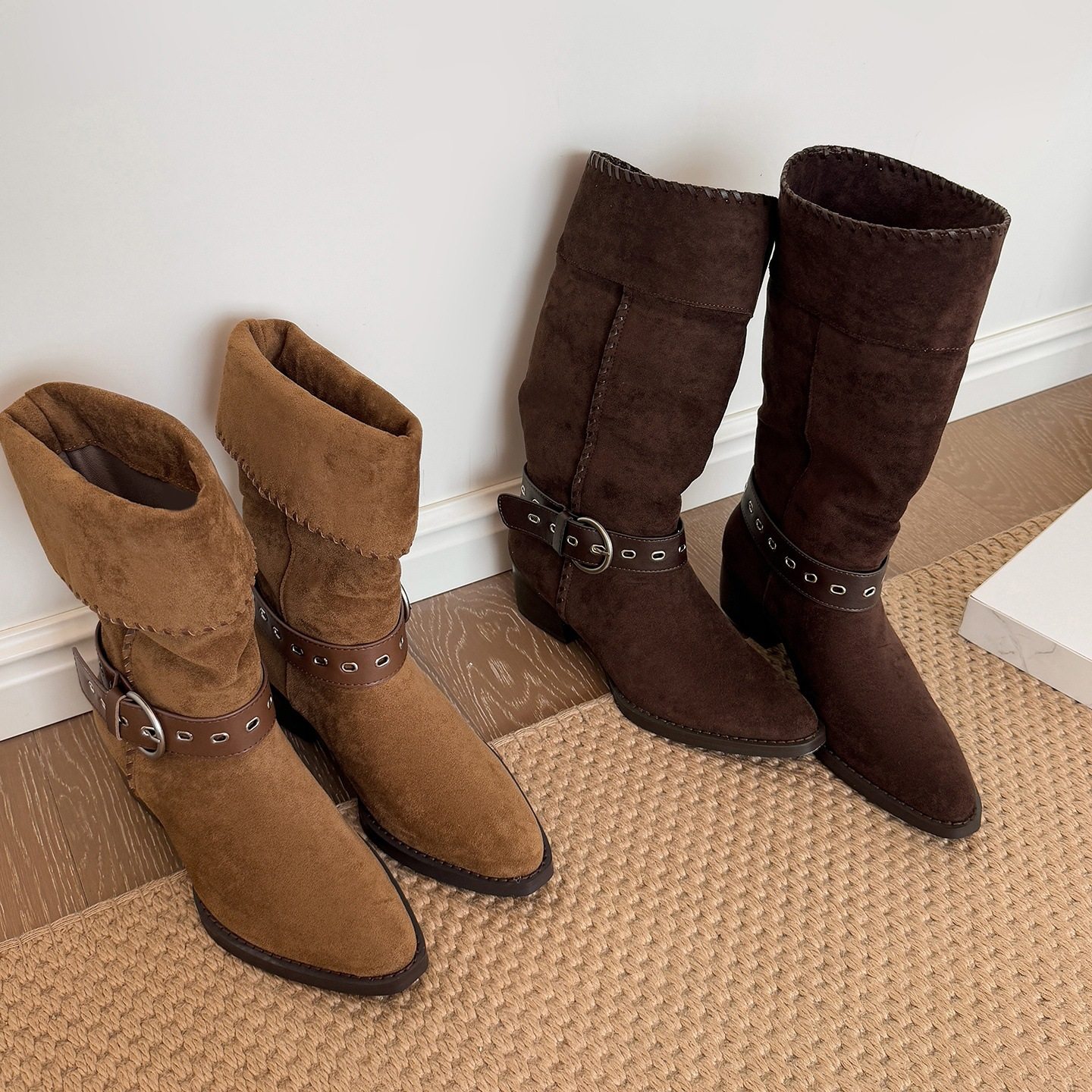 2025新款复古粗跟西部靴中筒靴尖头绒面靴子皮带扣女骑士靴沙漠靴,淘宝优惠券,粉丝福利购,淘宝优惠卷