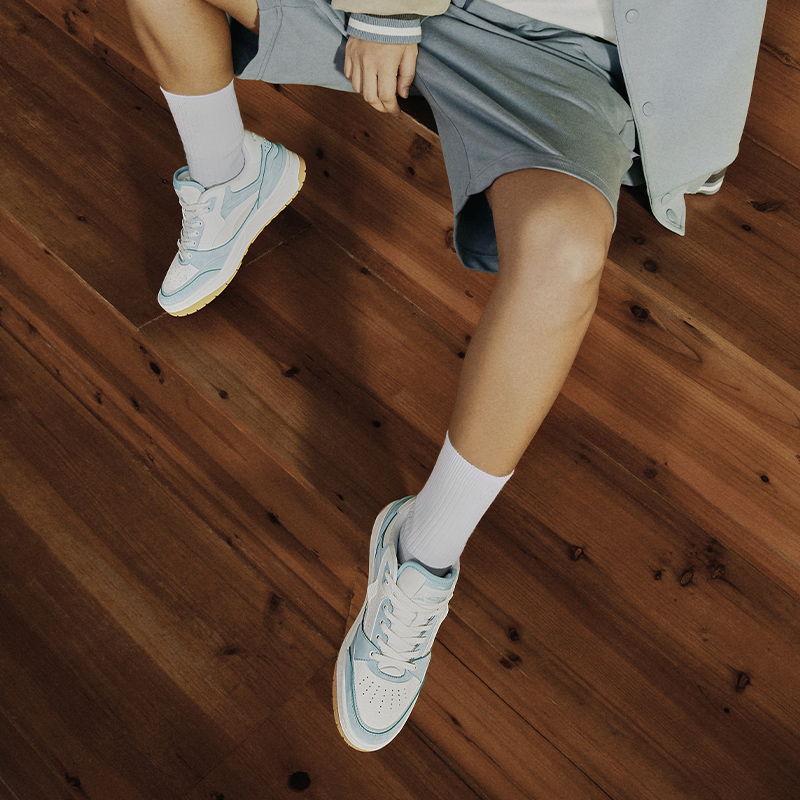 李宁篮球鞋女秋季篮球系列时尚潮流防滑低帮篮球文化鞋ABCS088-4