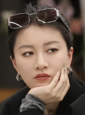 是女儿是妈妈2李嘉格同款墨镜潮