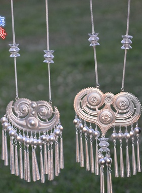 云南民族风彝族仿银胸牌项链贵州少数民族大凉山彝族女款演出饰品