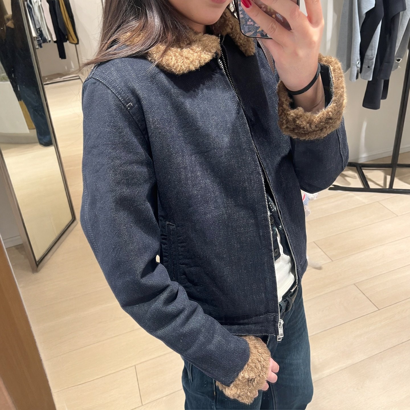 【现货】a*t丹宁拼接棉混纺黄色格纹短款H版型牛仔拼毛翻领外套女,淘宝优惠券,粉丝福利购,淘宝优惠卷