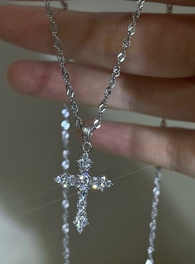 轻奢锆石十字架吊坠项链女设计感小众个性简约百搭气质颈链锁骨链
