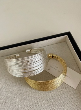 感多层金属手镯女小众设计感复古个性简约百搭气质时尚手饰