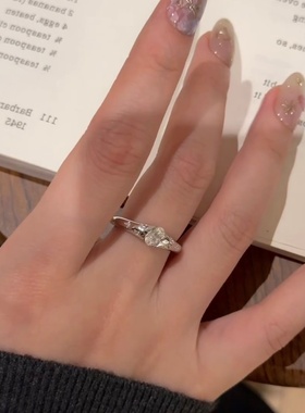 椭圆锆石星芒金属戒指女小众设计感轻奢复古优雅时尚百搭指环戒子