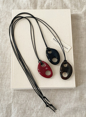 猪鼻子树脂吊坠长款黑绳项链女复古个性百搭气质时尚颈链锁骨链