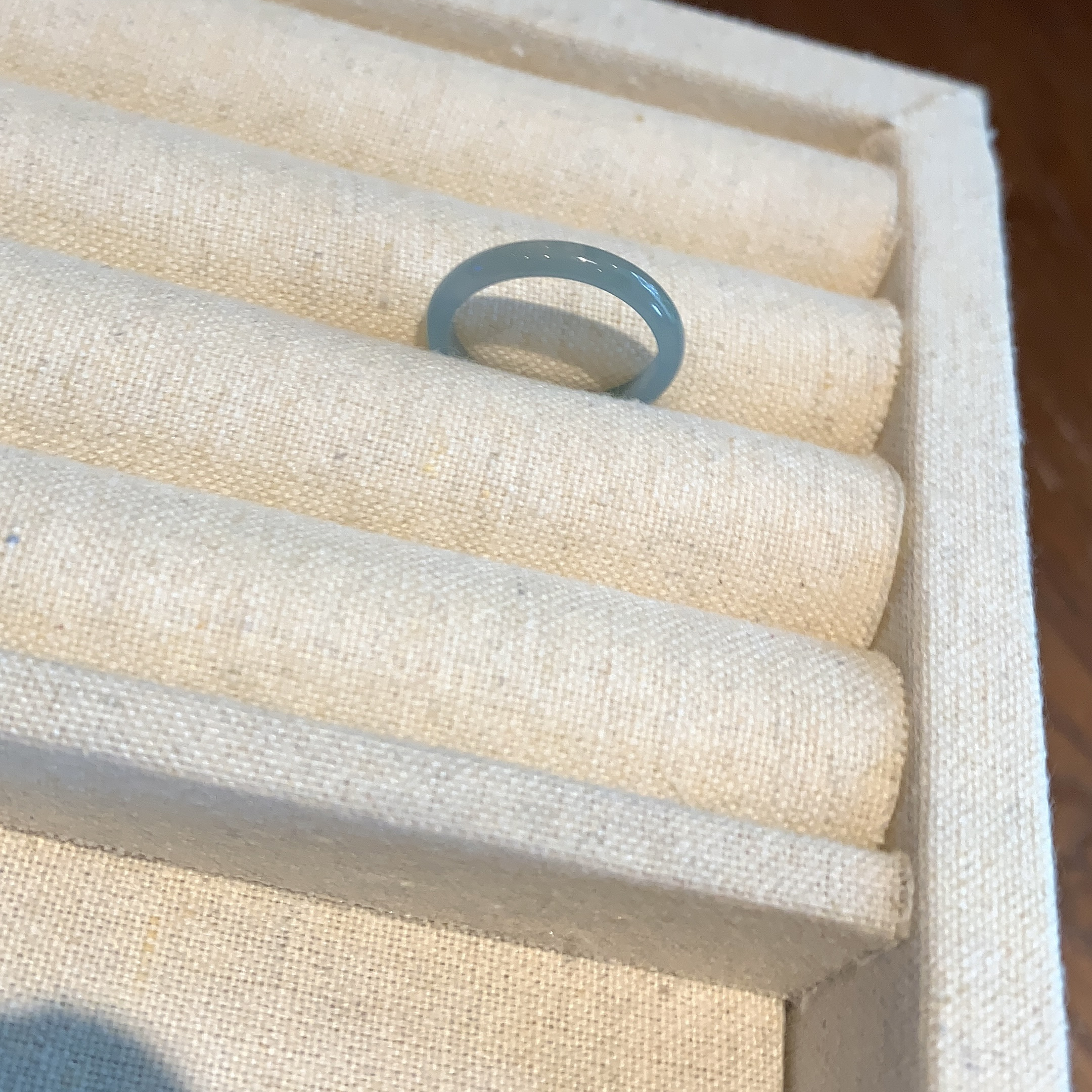 翡翠素圈玉石旺财指环尾戒女士 浅绿 冰种 戒指 女款 - 图2