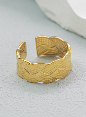 宽版时尚小众个性百搭金色麻花指环 ins不掉色可调节钛钢戒指女款