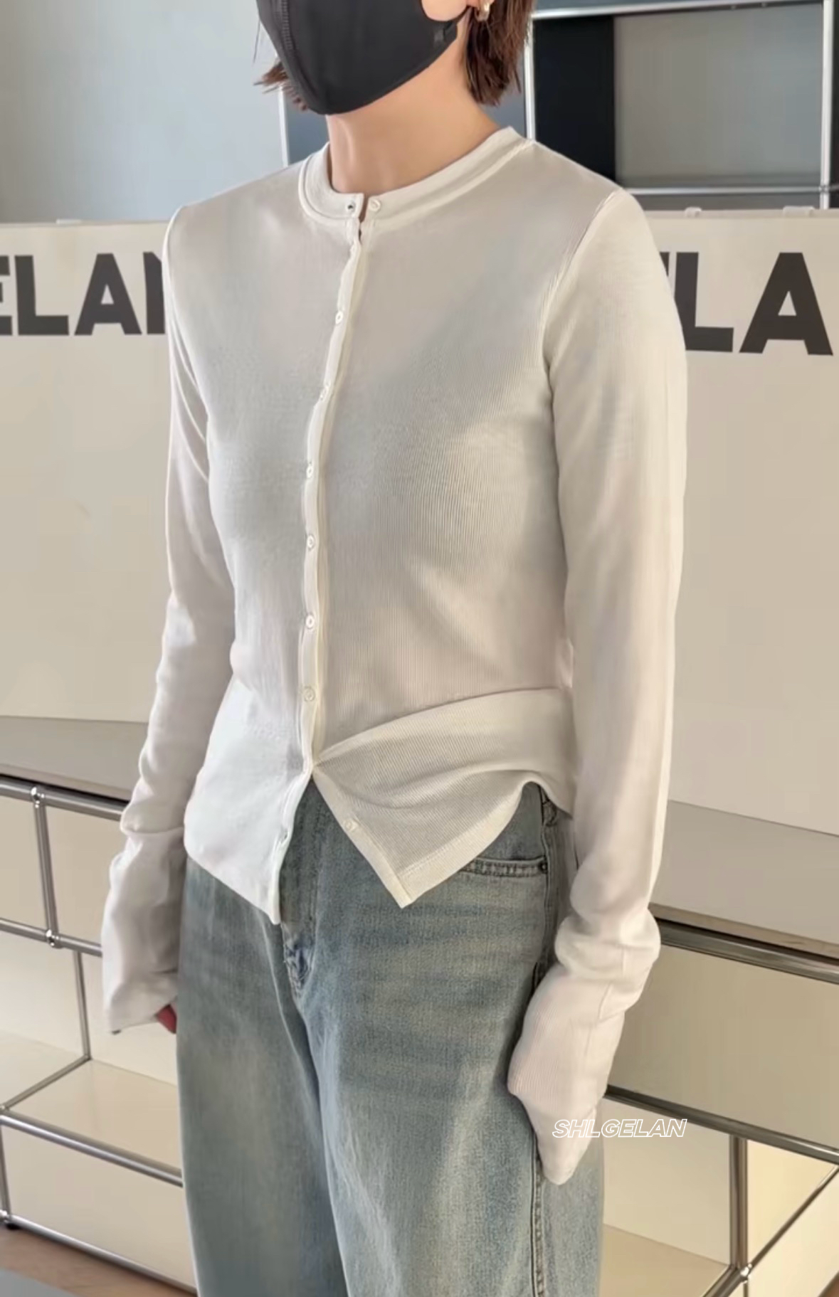 H12397诗歌兰韩货女装2026春款 百搭显瘦黑色圆领纽扣开衫T恤女,淘宝优惠券,粉丝福利购,淘宝优惠卷