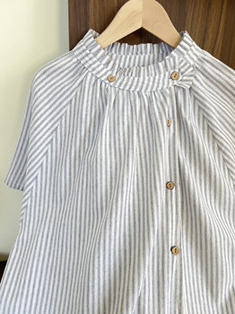 ແບບວັນນະຄະດີຍີ່ປຸ່ນ niche irregular lace placket striped shirt skirt casual dress robe