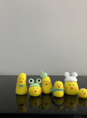 小黄鸡桌面摆件个性时尚简约可爱车载电脑屏幕公仔玩偶树脂纯手工