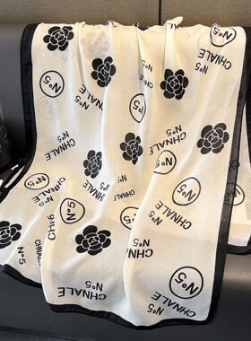 韩版创意设计感围巾棉麻手感印花气质披肩百搭拍照装饰高级感围巾