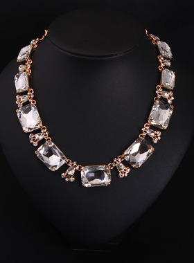 首饰水晶大宝石女人服装短项链