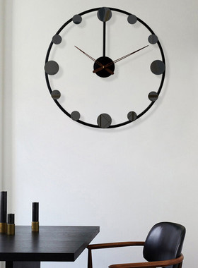 简约墙壁铁艺钟表北欧金属客厅餐